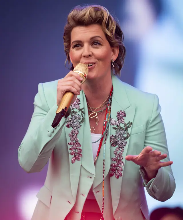 Brandi Carlile playing live